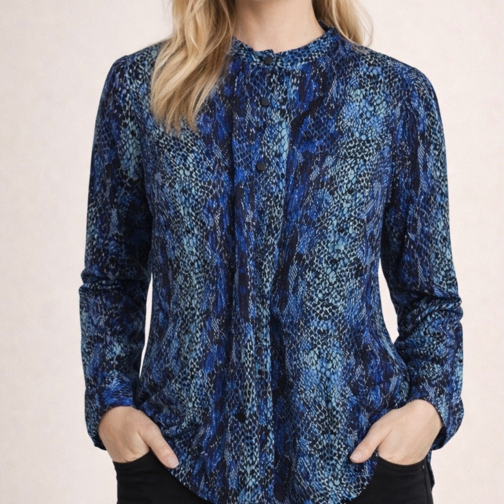 Calvin Klein Versatile Long-Sleeve Snakeskin Button-Down Blouse L